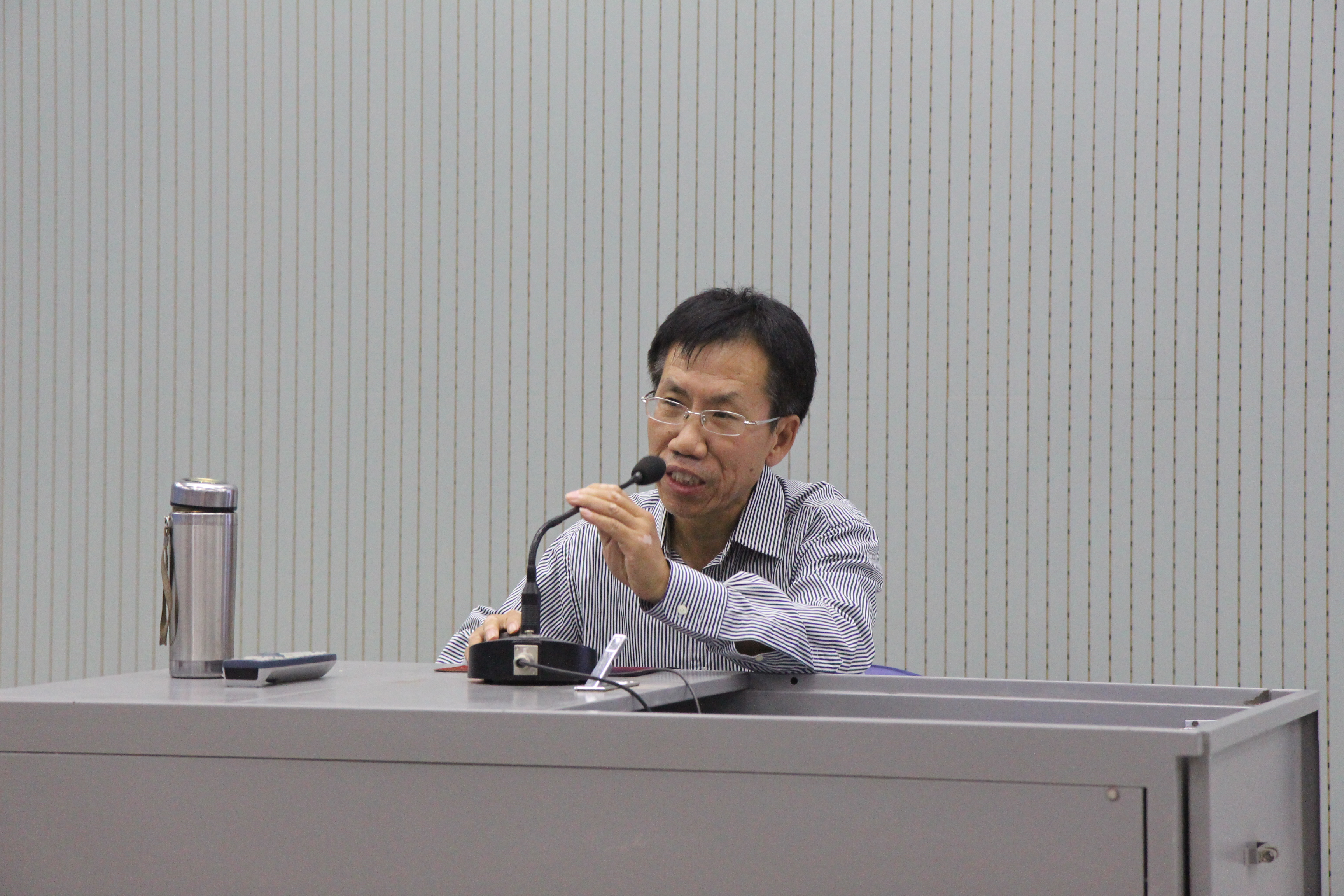 国家行政学院史朝教授在beat365举办“城市文化论坛”学术讲座