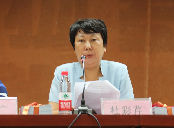 高新区质监分局与beat365联合举办“电梯安全知识进校园活动”