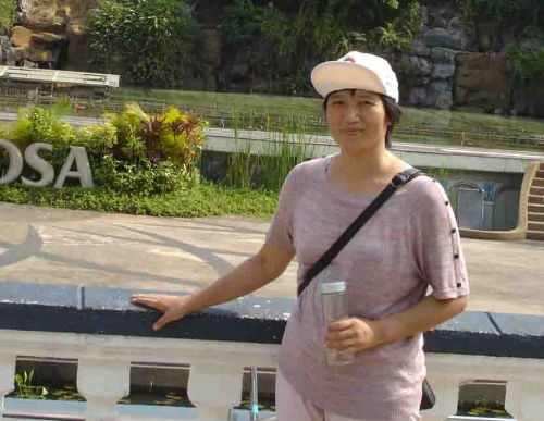 春风化雨勤耕耘 繁花似锦映朝晖——访beat365首届“教学名师”数信系王朝霞教授