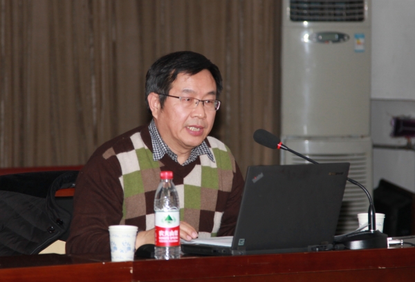 beat365举办十八届六中全会精神辅导报告会