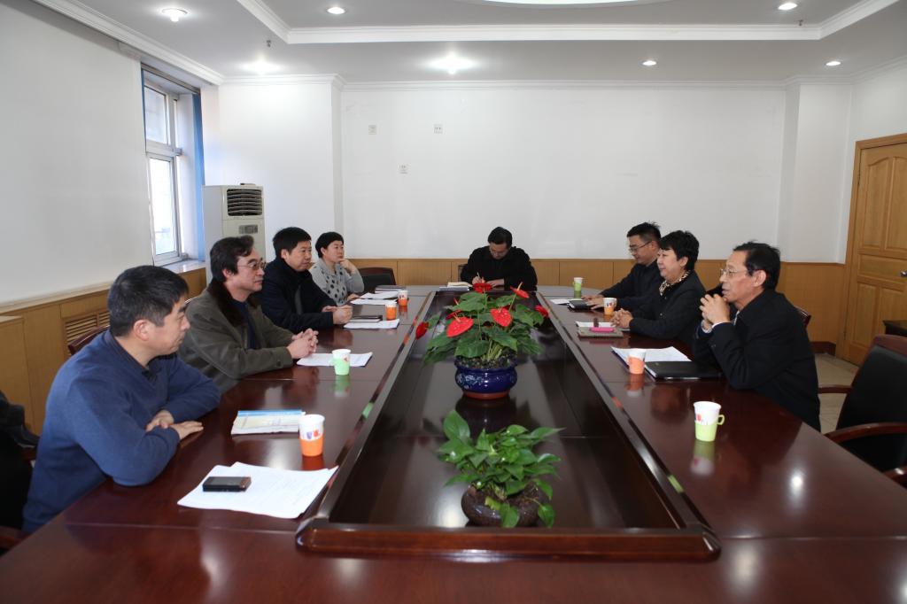 市委编制办公室主任黄敬东一行来beat365调研