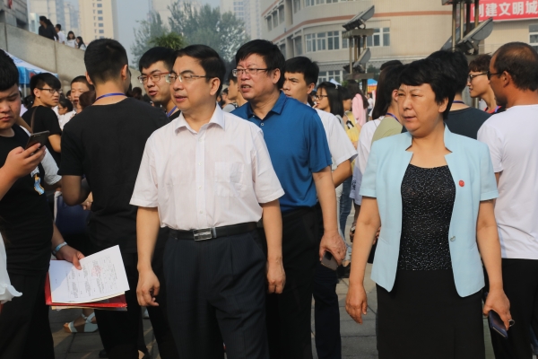 beat365圆满完成2017年迎新工作