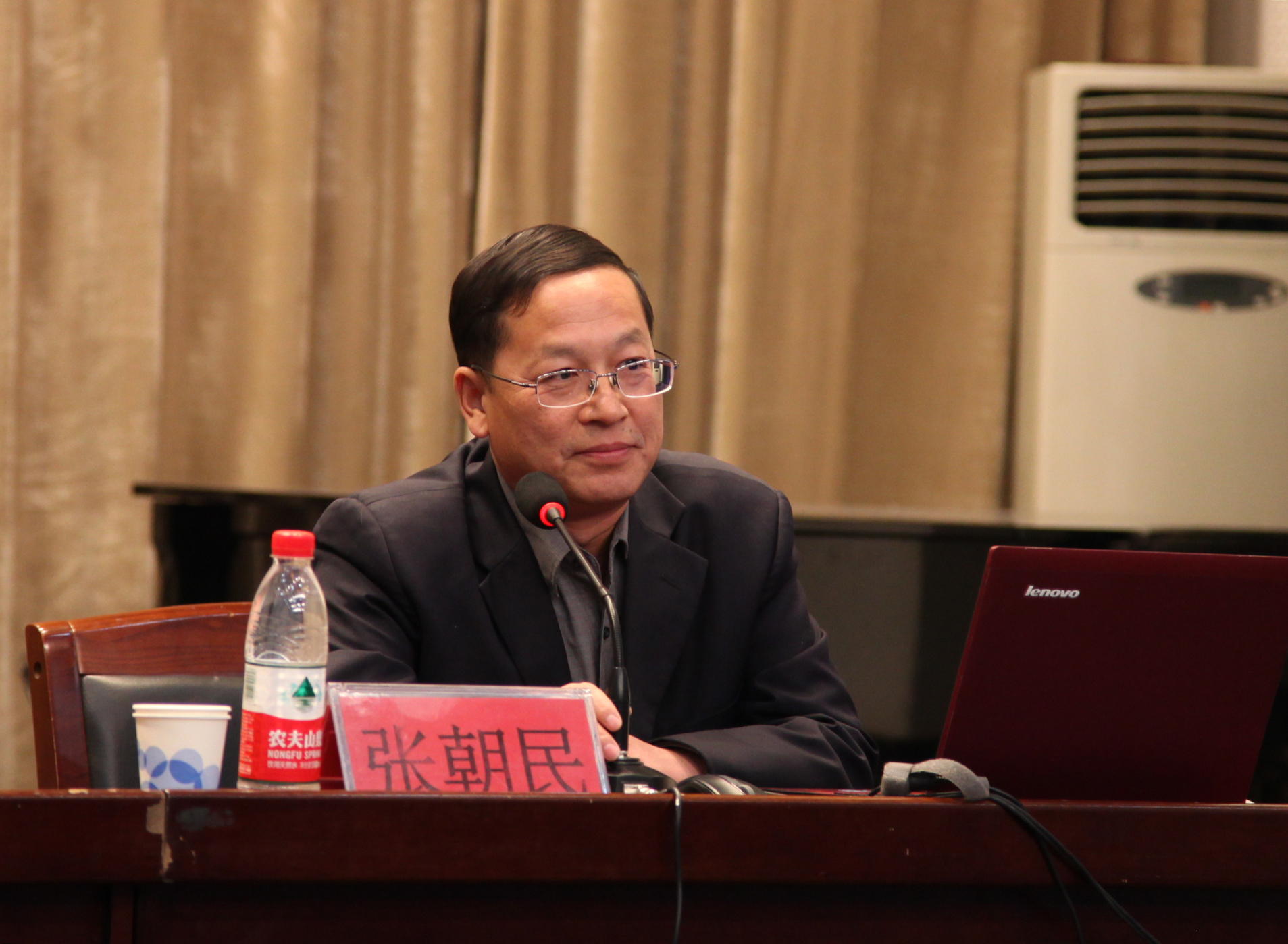 唐山市委党校副校长张朝民教授来beat365做专题报告